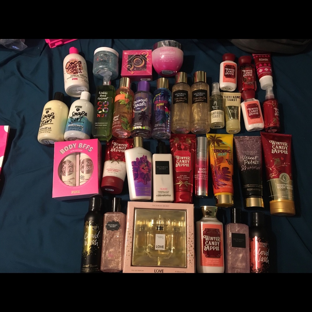 NWT Victoria secret Mystery box🌸 $50 for 3 items